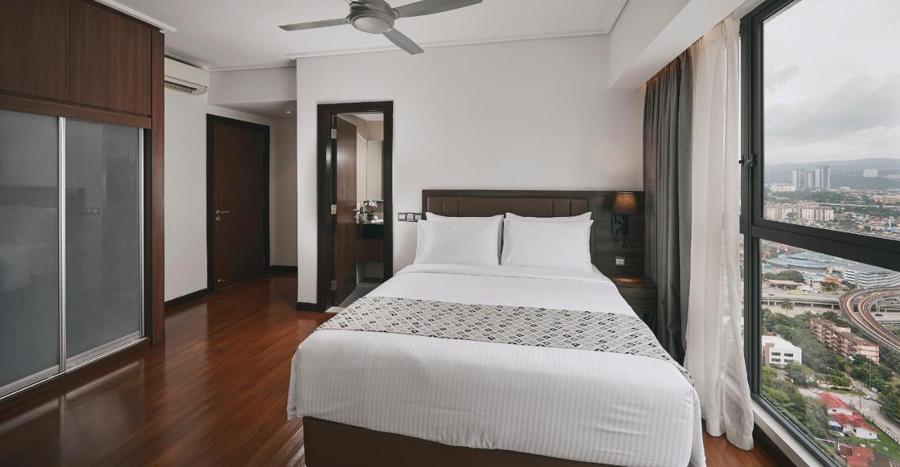 Trillion Suites By Slg Kuala Lumpur Exterior foto